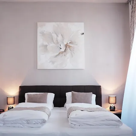 Hardy - 科尼亚克旅馆 4* 瓦尔季采