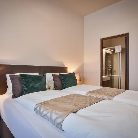 Hardy - 科尼亚克旅馆 4* 瓦尔季采