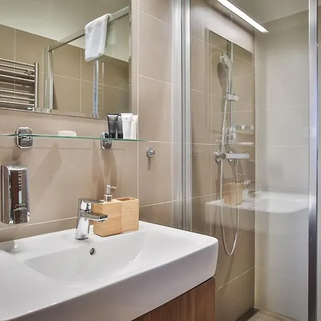 Hardy - 科尼亚克旅馆